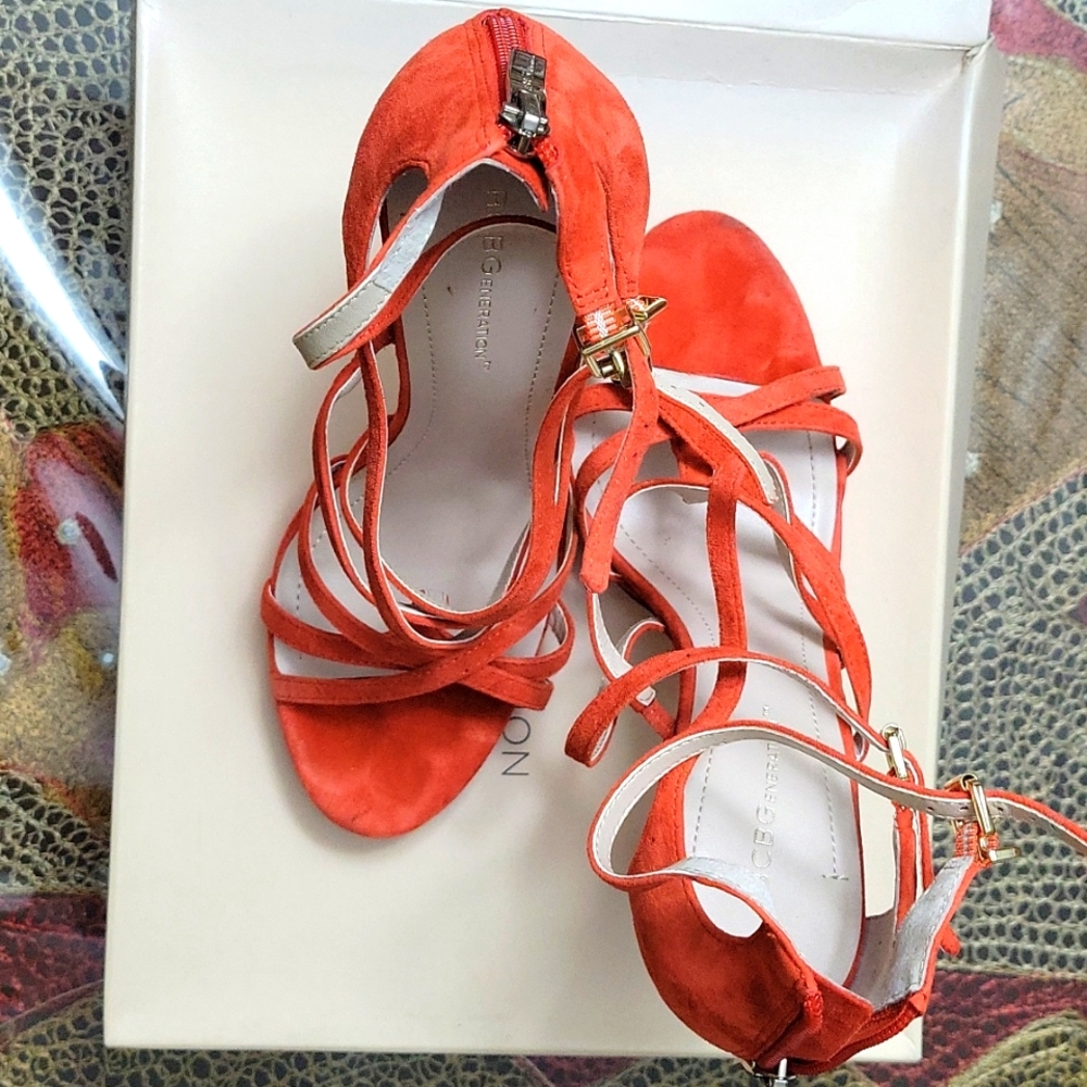BCBG shoes